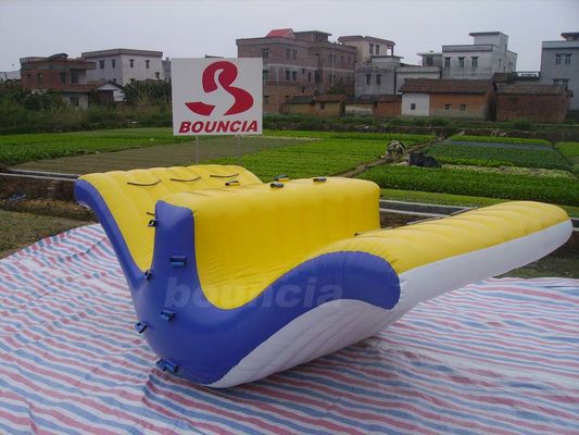 China 0.9mm PVC Tarpaulin Fabric Inflatable Water Sports Slides for Pools factory