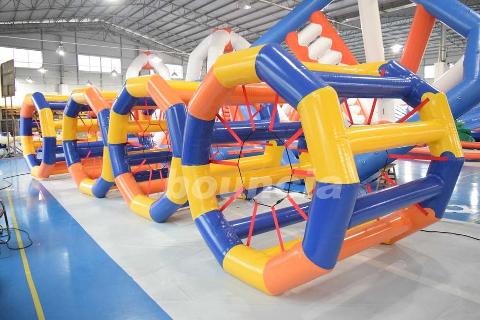 Colorful Inflatable Water Roller Wheel for Water Park